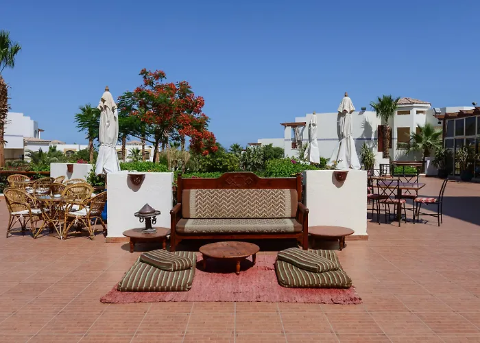 Amphoras Blu Ultra (adults Only)